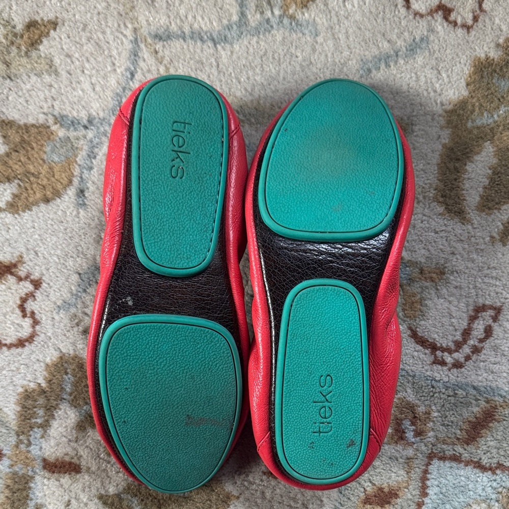 Tieks POPPY Red Leather Flats - Picture 10 of 13